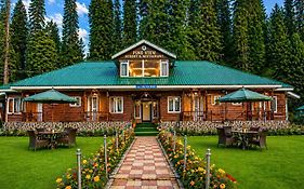 Pine View Resort